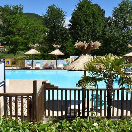 Camping Calme Et Nature Iserand Vion  Eksteriør billede