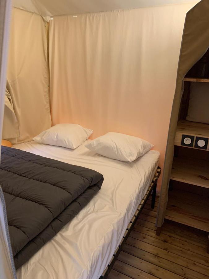 Camping Calme Et Nature Iserand Vion  Eksteriør billede